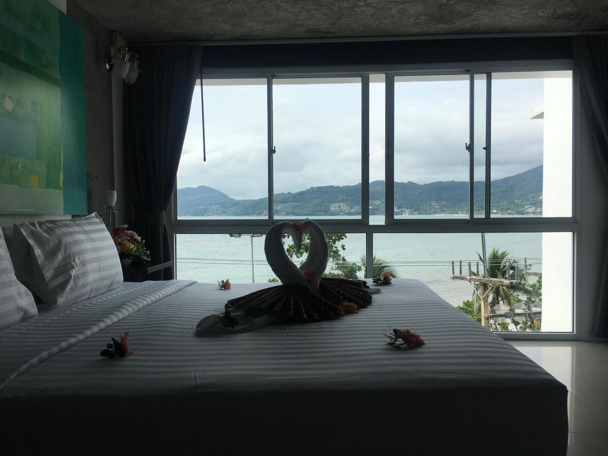 滨海前线公寓式酒店 Patong 客房 照片